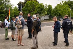 auf dem Weg zur Demonstration